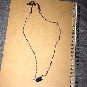 Kendra Scott necklace